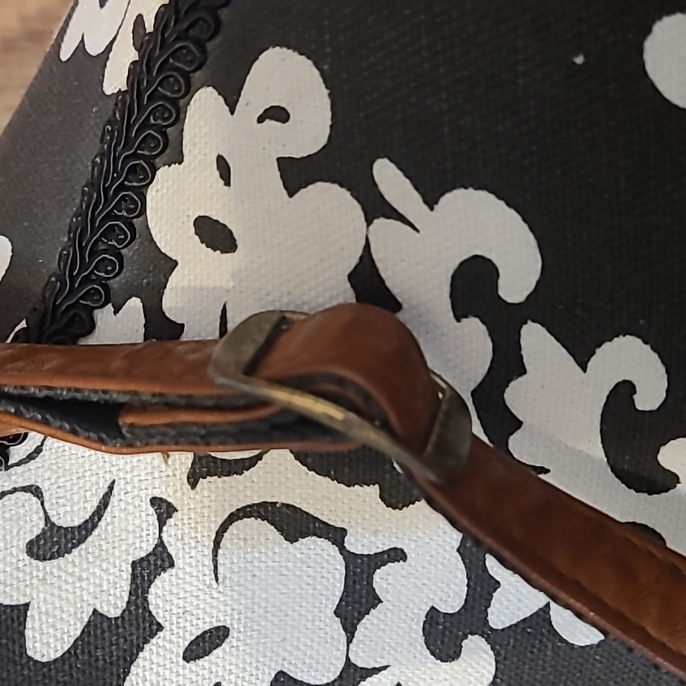 Euc Ameri Bag Brown - image 5